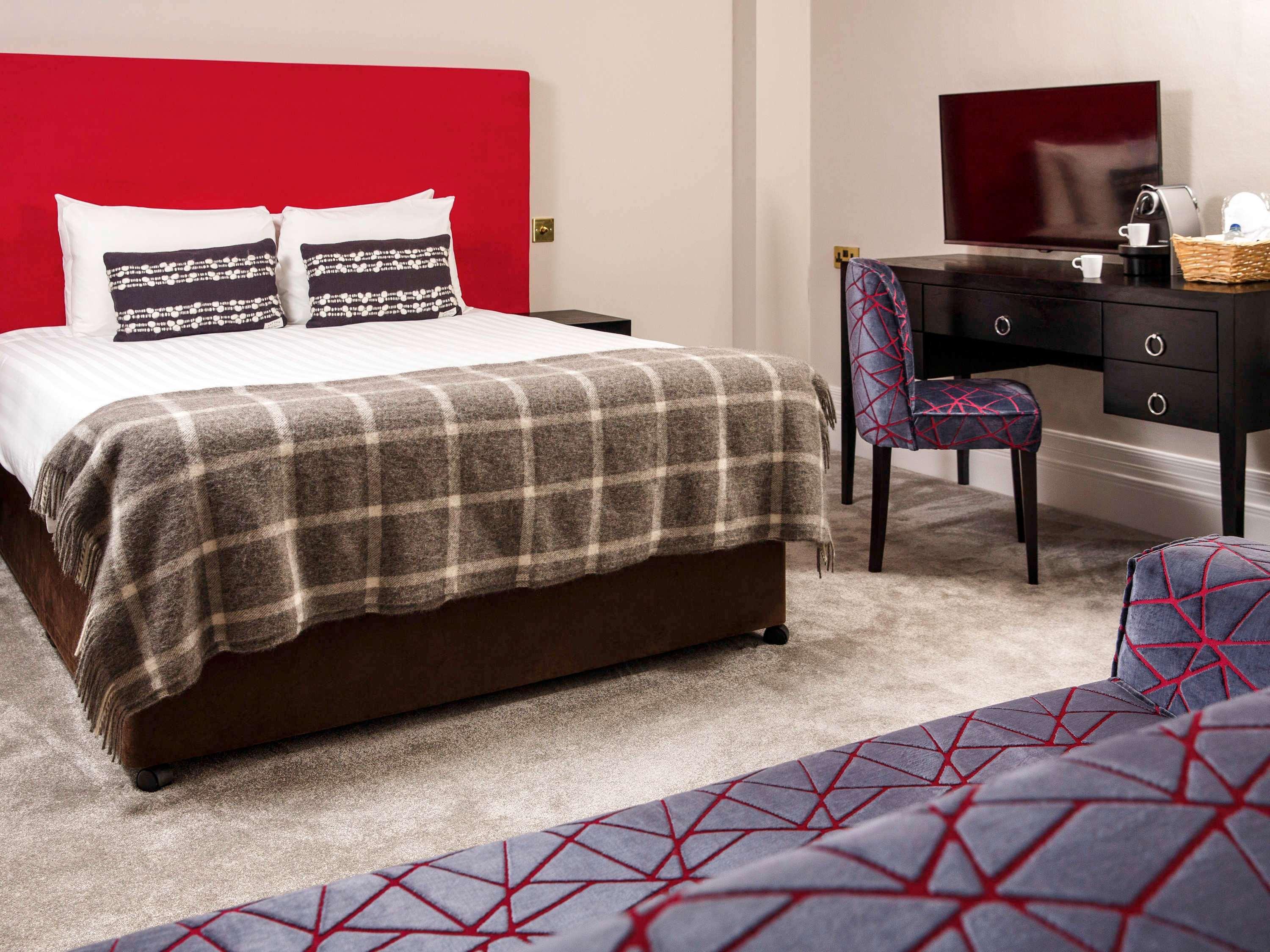 Mercure Burton Upon Trent, Newton Park Екстер'єр фото