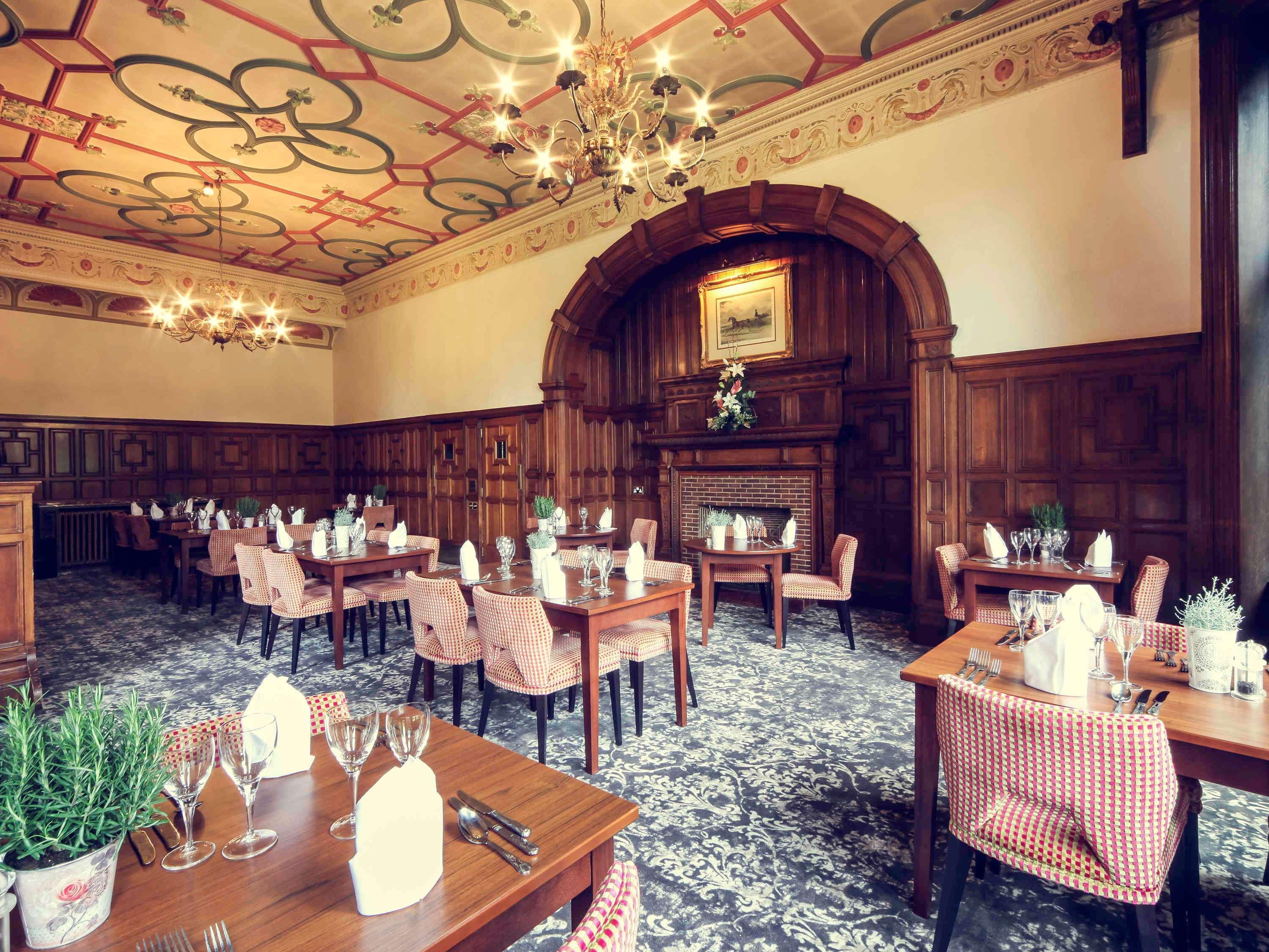 Mercure Burton Upon Trent, Newton Park Екстер'єр фото
