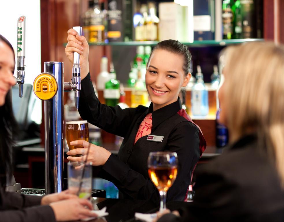 Mercure Burton Upon Trent, Newton Park Екстер'єр фото