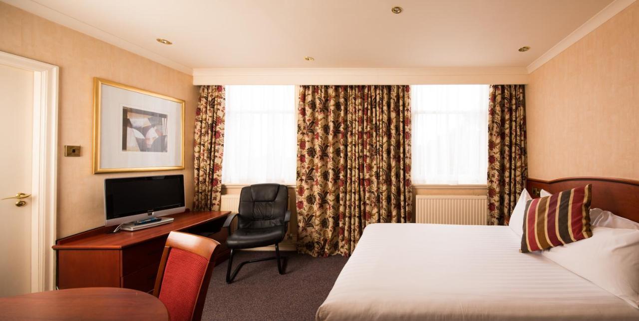 Mercure Burton Upon Trent, Newton Park Екстер'єр фото